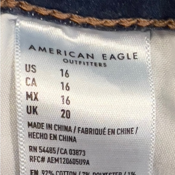 American Eagle jean shorts size 16 used good condition. - Picture 5 of 5